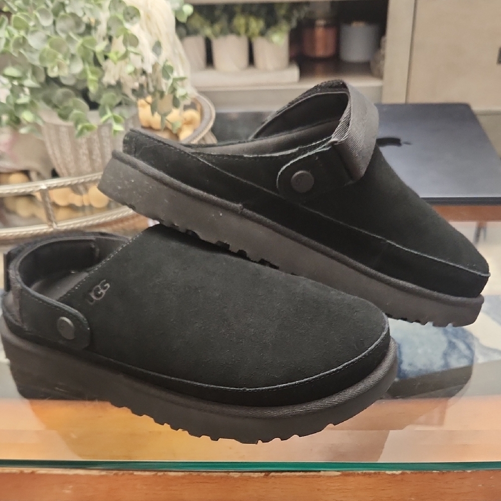 UGG Black Loafers Slip-Ons